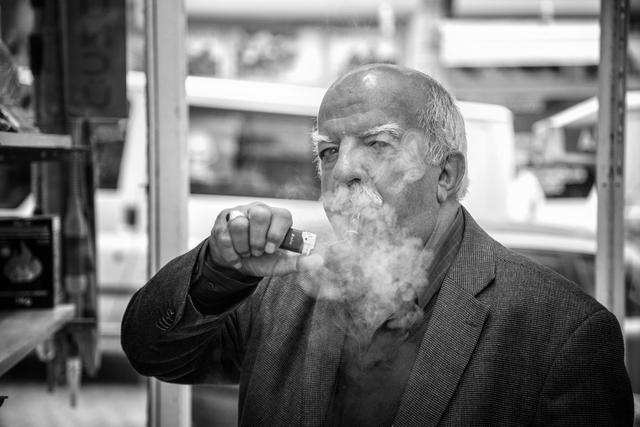 TÜTÜNCÜ DÜKKANI 8