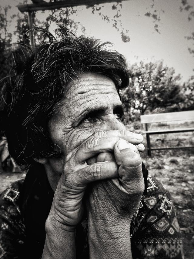 Ayten4