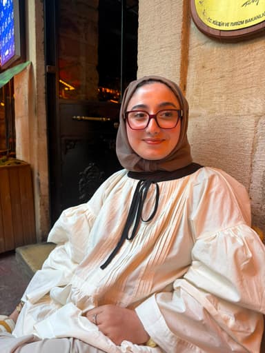 zehra kayaoğlu